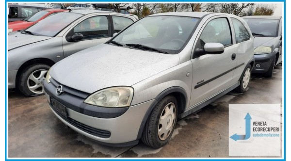 OPEL CORSA X01 del 2001 parti usate e ricambi - Tipo Motore Z10XE