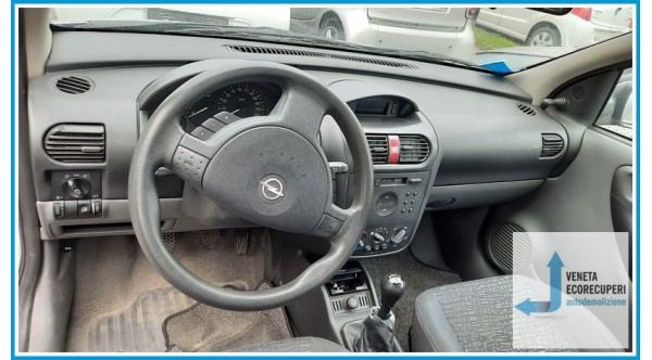 OPEL CORSA X01 del 2001 parti usate e ricambi - Tipo Motore Z10XE