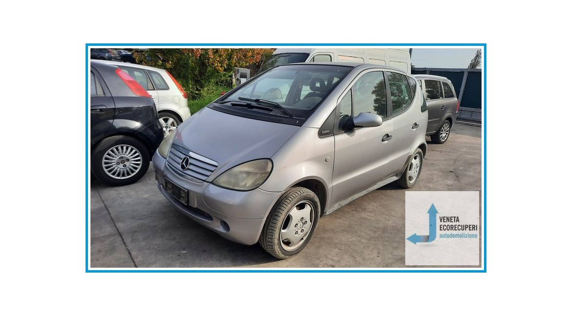 MERCEDES-BENZ Classe A W168 del 2000 parti usate e ricambi - Tipo Motore 668940