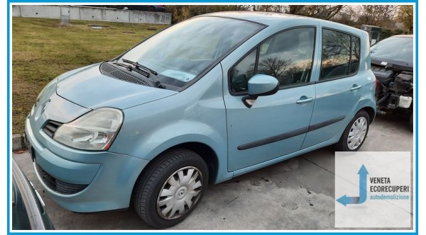 RENAULT MODUS 2a Serie  del 2009 parti usate e ricambi - Tipo Motore D4FD7