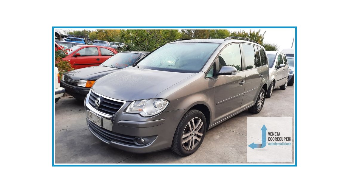 VOLKSWAGEN TOURAN 1T del 2007 parti usate e ricambi - Tipo Motore BLS