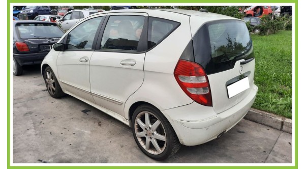 MERCEDES-BENZ Classe A W/C169 del 2007 parti usate e ricambi - Tipo Motore 640940