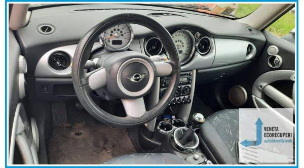 MINI MINI R50/R53 del 2005 parti usate e ricambi - Tipo Motore 1ND