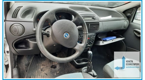 FIAT PUNTO VAN 2U del 2006 parti usate e ricambi - Tipo Motore 188a9000