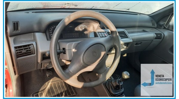 RENAULT CLIO 1a Serie  del 1997 parti usate e ricambi - Tipo Motore D7FA7
