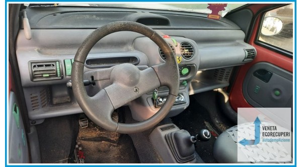 RENAULT TWINGO 1a Serie  del 1993 parti usate e ricambi - Tipo Motore C3GA7