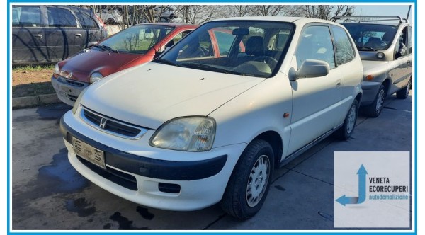 HONDA LOGO  del 2000 parti usate e ricambi