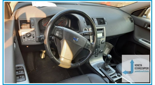 VOLVO V50  del 2008 parti usate e ricambi - Tipo Motore D4204T