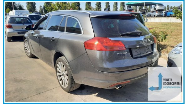 OPEL INSIGNIA G09 del 2010 parti usate e ricambi - Tipo Motore A20DTH