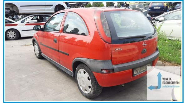 OPEL CORSA X01 del 2001 parti usate e ricambi - Tipo Motore Z10XE