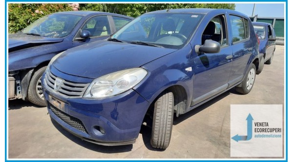 DACIA SANDERO  del 2010 parti usate e ricambi - Tipo Motore K7JA7