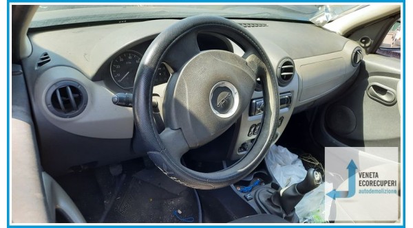 DACIA SANDERO  del 2010 parti usate e ricambi - Tipo Motore K7JA7