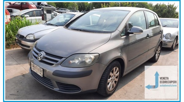 VOLKSWAGEN GOLF 1K del 2006 parti usate e ricambi - Tipo Motore BSE