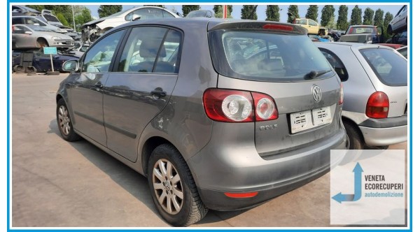 VOLKSWAGEN GOLF 1K del 2006 parti usate e ricambi - Tipo Motore BSE