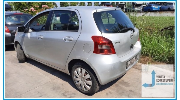 TOYOTA YARIS  del 2008 parti usate e ricambi - Tipo Motore 2SZFE