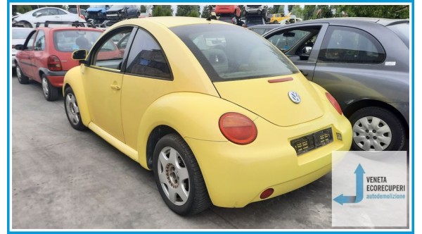 VOLKSWAGEN NEW BEETLE 1C del 2001 parti usate e ricambi - Tipo Motore ALH