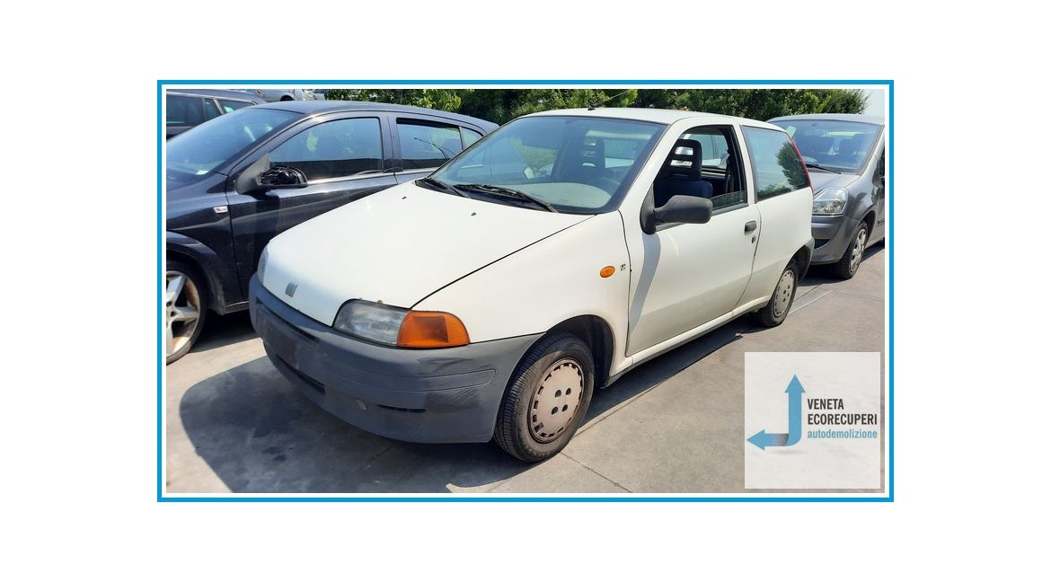 FIAT PUNTO 1a Serie  del 1996 parti usate e ricambi - Tipo Motore 176B2000