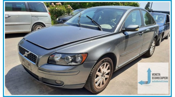 VOLVO S40  del 2005 parti usate e ricambi - Tipo Motore D4204T