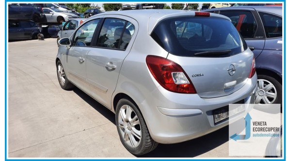 OPEL CORSA S07 del 2008 parti usate e ricambi - Tipo Motore Z12XEP