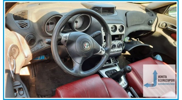 ALFA ROMEO 156 1a Serie  del 2002 parti usate e ricambi - Tipo Motore 937A2000