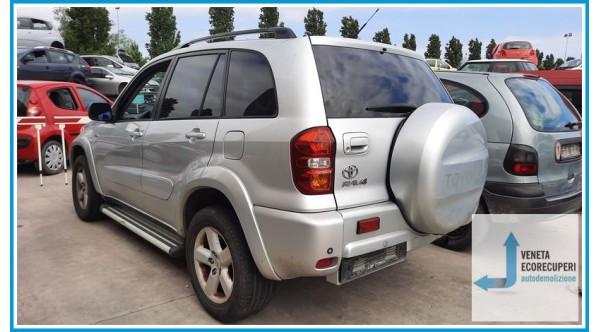 TOYOTA RAV 4 2a Serie  del 2004 parti usate e ricambi - Tipo Motore 1CDFTV
