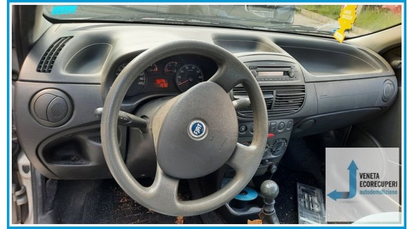 FIAT PUNTO 2U del 2005 parti usate e ricambi - Tipo Motore 188A4000