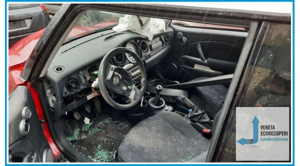 MINI MINI R50/R53 del 2005 parti usate e ricambi - Tipo Motore W10B16A