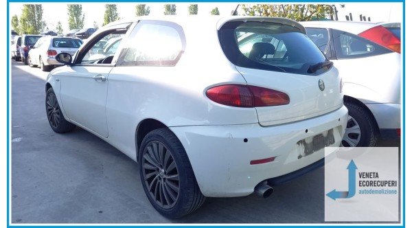ALFA ROMEO 147 W8 del 2007 parti usate e ricambi - Tipo Motore AR32104