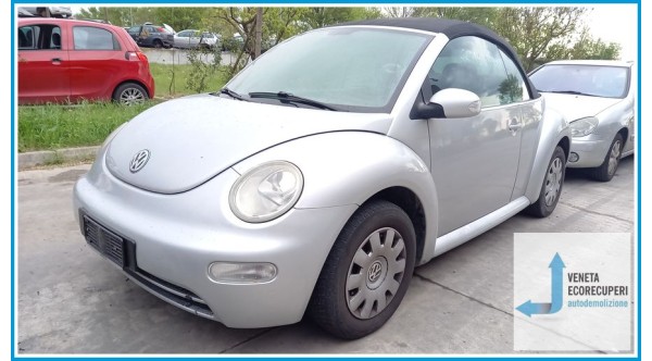 VOLKSWAGEN NEW BEETLE 1C del 2005 parti usate e ricambi - Tipo Motore AXR