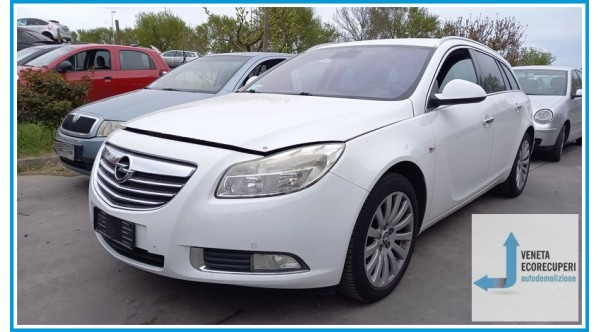 OPEL INSIGNIA G09 del 2011 parti usate e ricambi - Tipo Motore A20DT