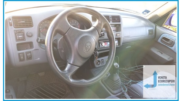 TOYOTA RAV 4 1a Serie  del 2000 parti usate e ricambi - Tipo Motore 3SFE
