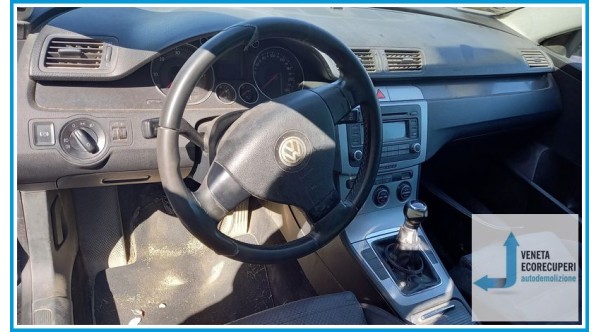 VOLKSWAGEN PASSAT 3C del 2006 parti usate e ricambi - Tipo Motore BKP