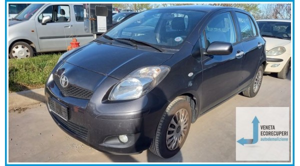TOYOTA YARIS  del 2010 parti usate e ricambi - Tipo Motore 1KRFE