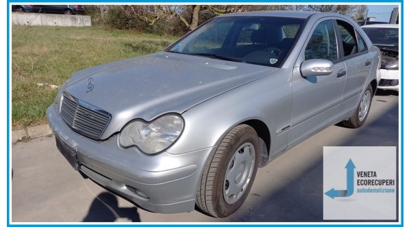 MERCEDES-BENZ Classe C W/S203 del 2000 parti usate e ricambi - Tipo Motore 111951