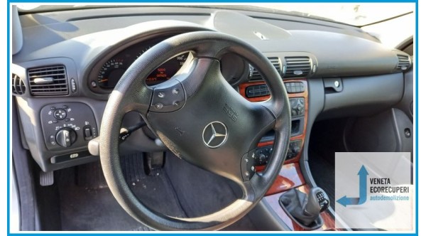 MERCEDES-BENZ Classe C W/S203 del 2000 parti usate e ricambi - Tipo Motore 111951