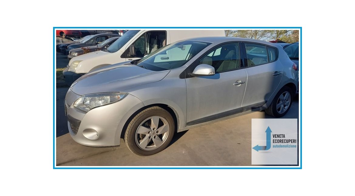 RENAULT MEGANE 3a Serie  del 2009 parti usate e ricambi - Tipo Motore K9KJ8