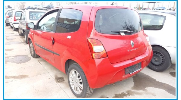 RENAULT TWINGO 2a Serie  del 2007 parti usate e ricambi - Tipo Motore DF7A8
