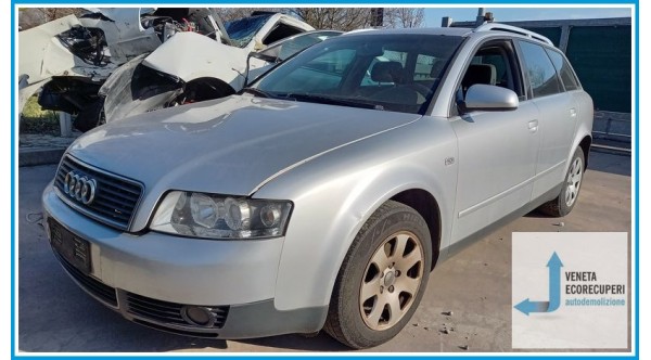 AUDI A4 8E del 2003 parti usate e ricambi - Tipo Motore ASZ