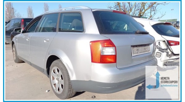 AUDI A4 8E del 2003 parti usate e ricambi - Tipo Motore ASZ