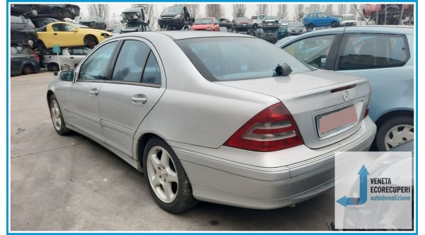 MERCEDES-BENZ Classe C W/S203 del 2001 parti usate e ricambi - Tipo Motore 612962