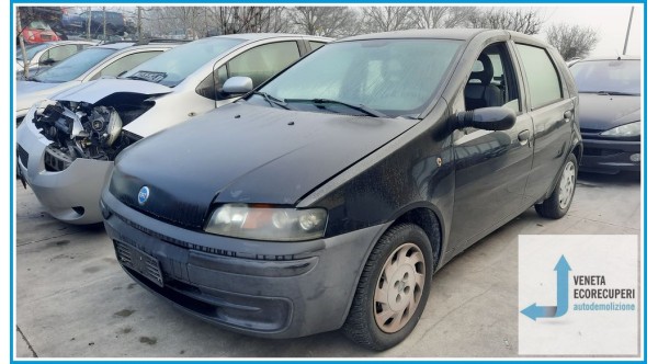 FIAT PUNTO 1N/1P del 2000 parti usate e ricambi - Tipo Motore 188A3000