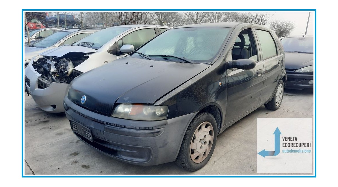 FIAT PUNTO 1N/1P del 2000 parti usate e ricambi - Tipo Motore 188A3000