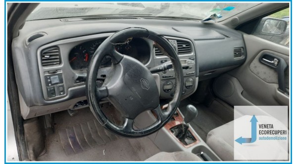 NISSAN PRIMERA  del 2000 parti usate e ricambi - Tipo Motore QG18DE