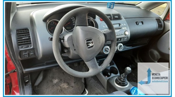 HONDA JAZZ 1a Serie  del 2006 parti usate e ricambi
