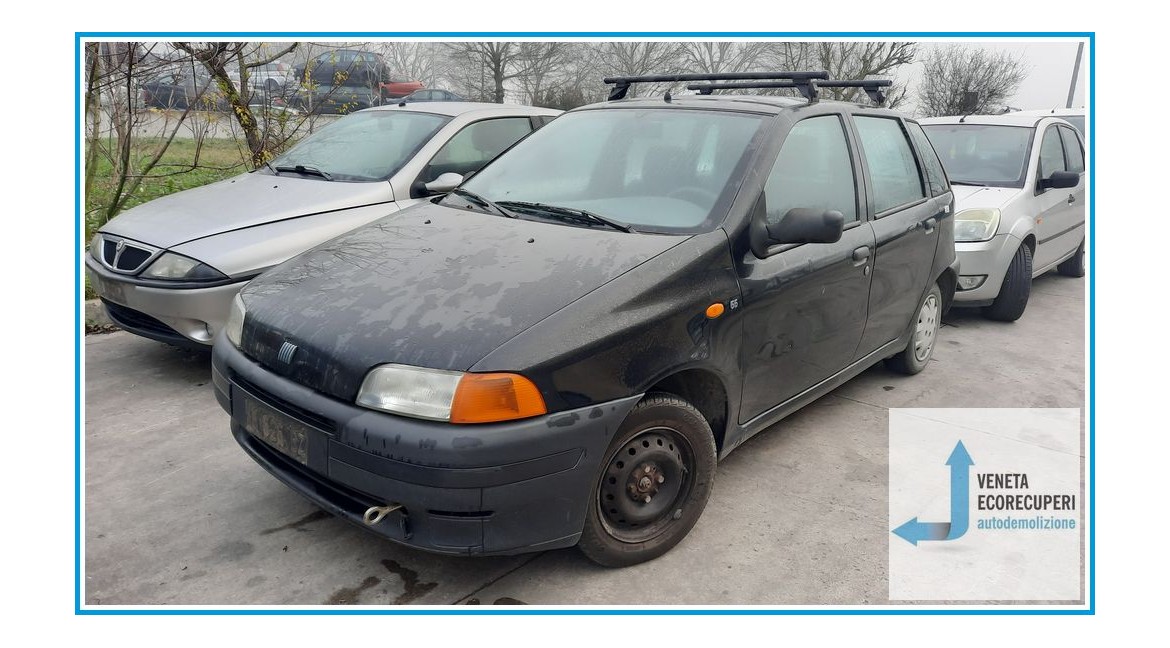 FIAT PUNTO 1a Serie  del 1998 parti usate e ricambi - Tipo Motore 176B2000