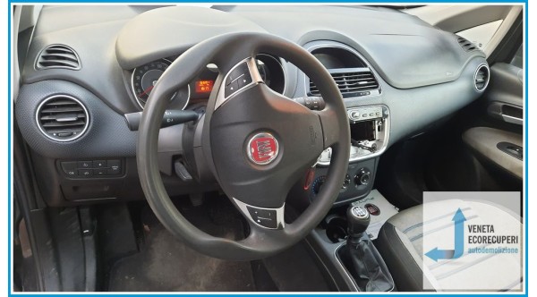 FIAT PUNTO EVO 3J del 2010 parti usate e ricambi - Tipo Motore 199A4000