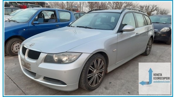 BMW Serie 3 E90/E91 del 2008 parti usate e ricambi - Tipo Motore 204D4