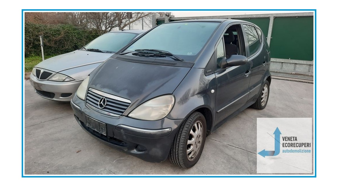 MERCEDES-BENZ Classe A W168 del 2003 parti usate e ricambi - Tipo Motore 668942