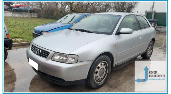 AUDI A3 8L del 1998 parti usate e ricambi - Tipo Motore AHF
