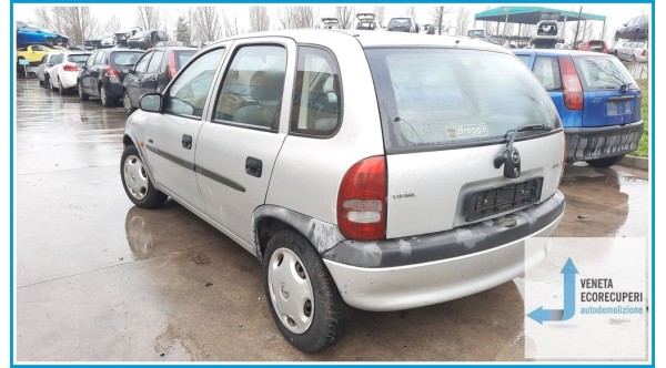 OPEL CORSA S93 del 1998 parti usate e ricambi - Tipo Motore X14SZ
